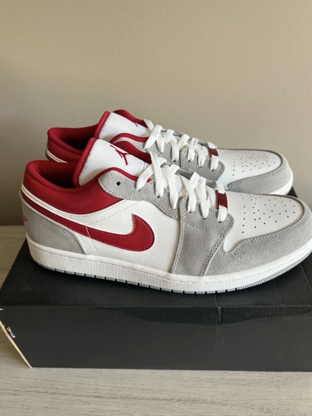 New Men's Size 12 Nike Air Jordan 1 Low Light Smoke Grey/Gym Red-White